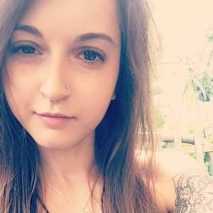 Meet your Posher, Emmie